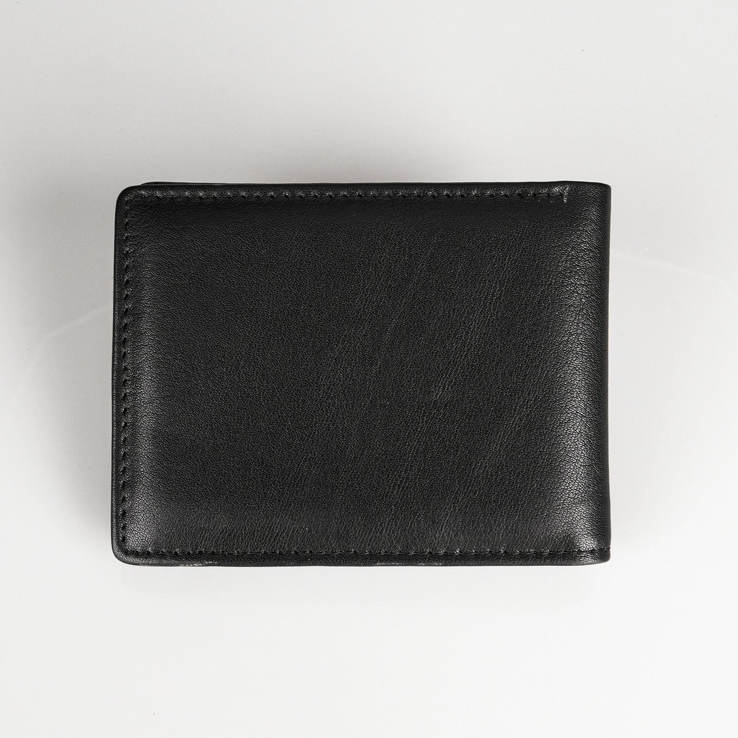 Velpaw AirTag Leather Wallet